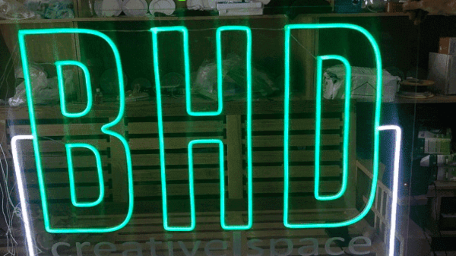 Địa chỉ làm bảng đèn Neon Sign ở Quận 4 giá rẻ nhất