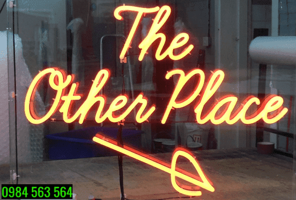 Uốn chữ đèn Neon Sign ở Quận 12 TpHCM uy tín giá rẻ