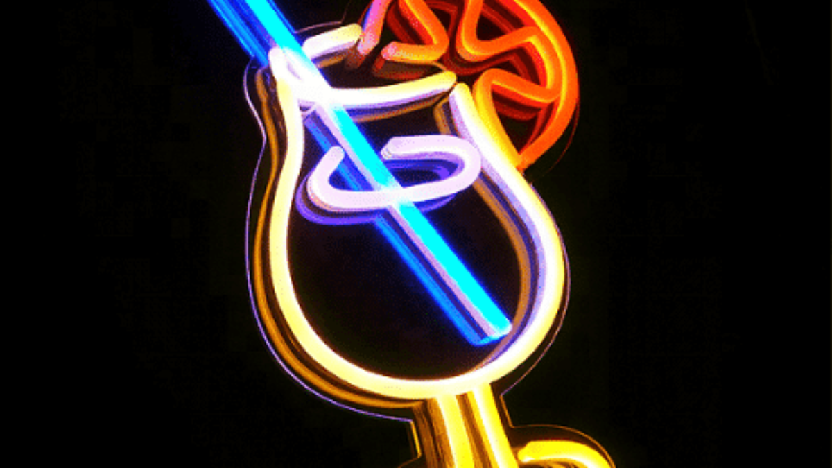 Uốn chữ đèn Neon Sign ở Gò Vấp TpHCM uy tín giá rẻ