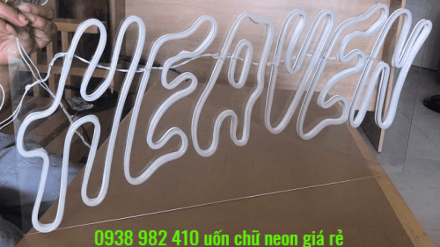 Làm bảng hiệu đèn Neon ở Quận 8 uy tín giá rẻ