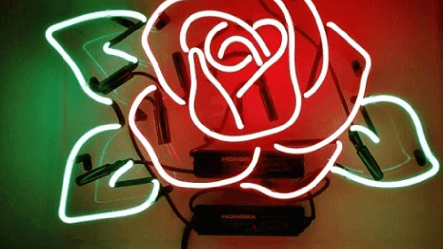 Thi công đèn Neon Sign nghệ thuật ở Nhà Bè uy tín giá rẻ