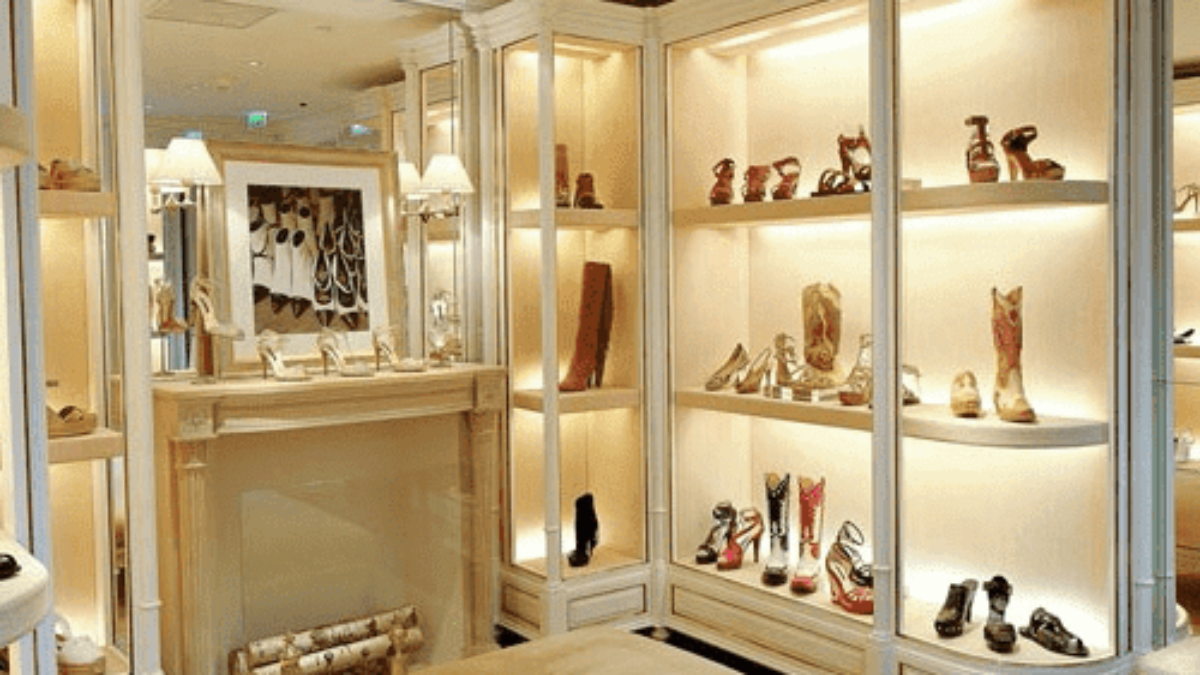 Thi công lắp đặt đèn tủ trưng bày ở Cần Giờ uy tín giá rẻ