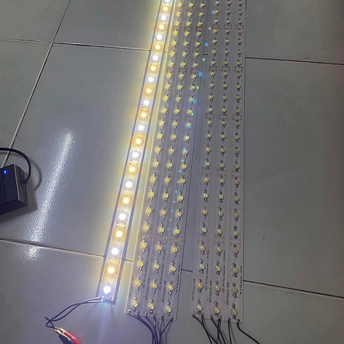 Ứng dụng của led thanh tủ vàng bạc 36W