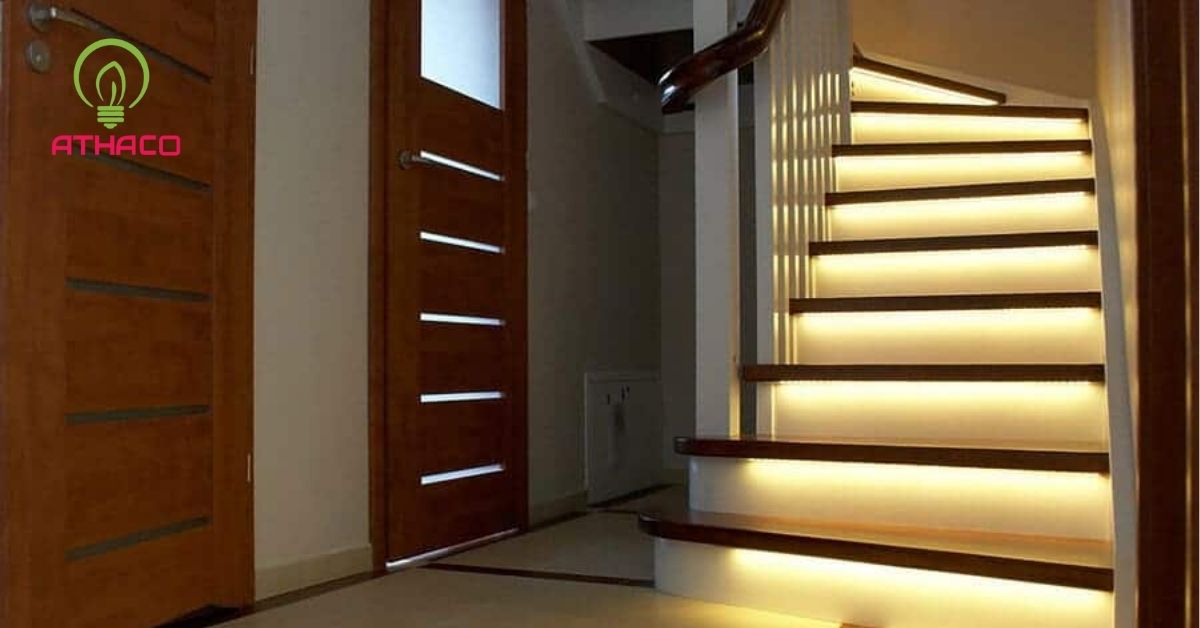Đèn LED cảm biến chuyển động