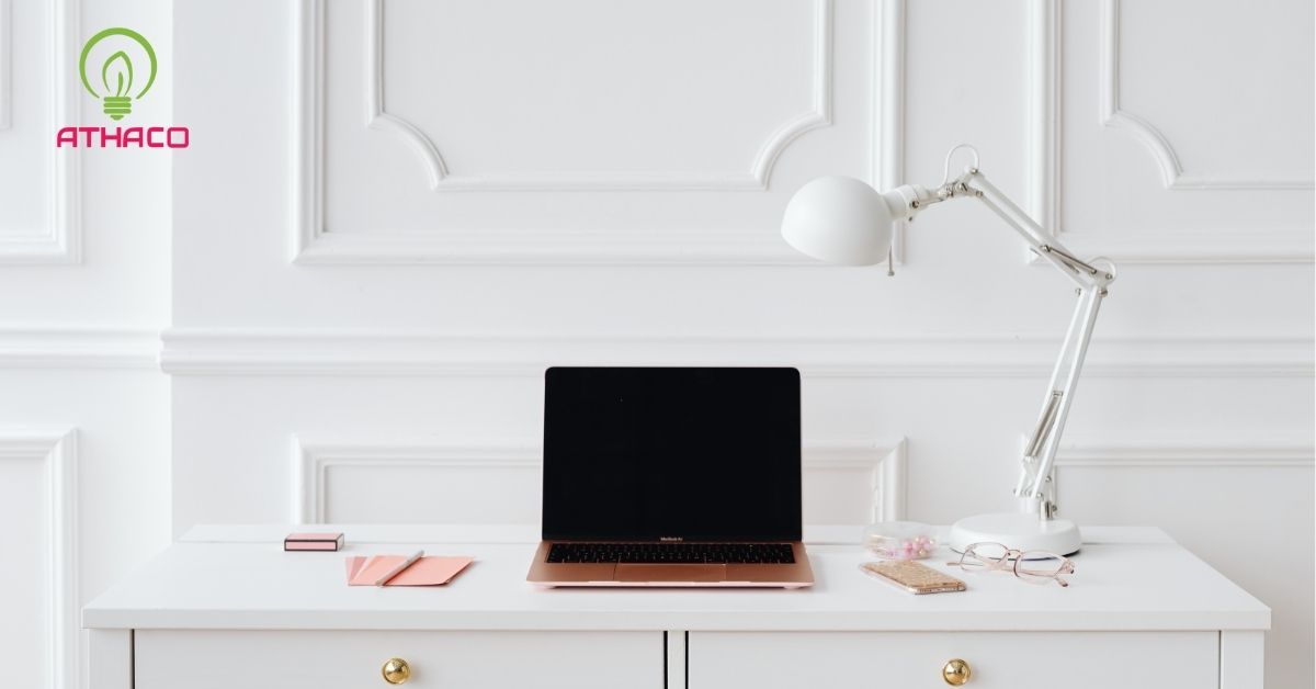 Vậy nên chọn đèn học ánh sáng vàng hay trắng?