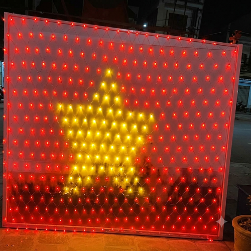 Ưu điểm của mẫu đèn LED lá cờ trang trí